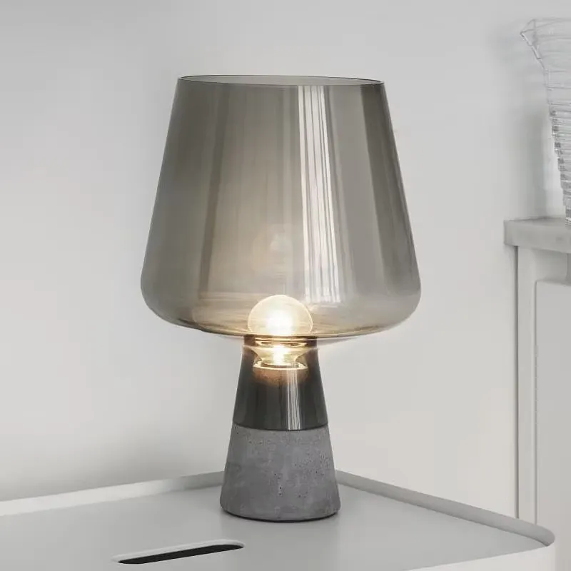 โคมไฟตั้งโต๊ะปูนซีเมนต์สไตล์นอ - Solar Lamp บทวิจารณ์และราคา