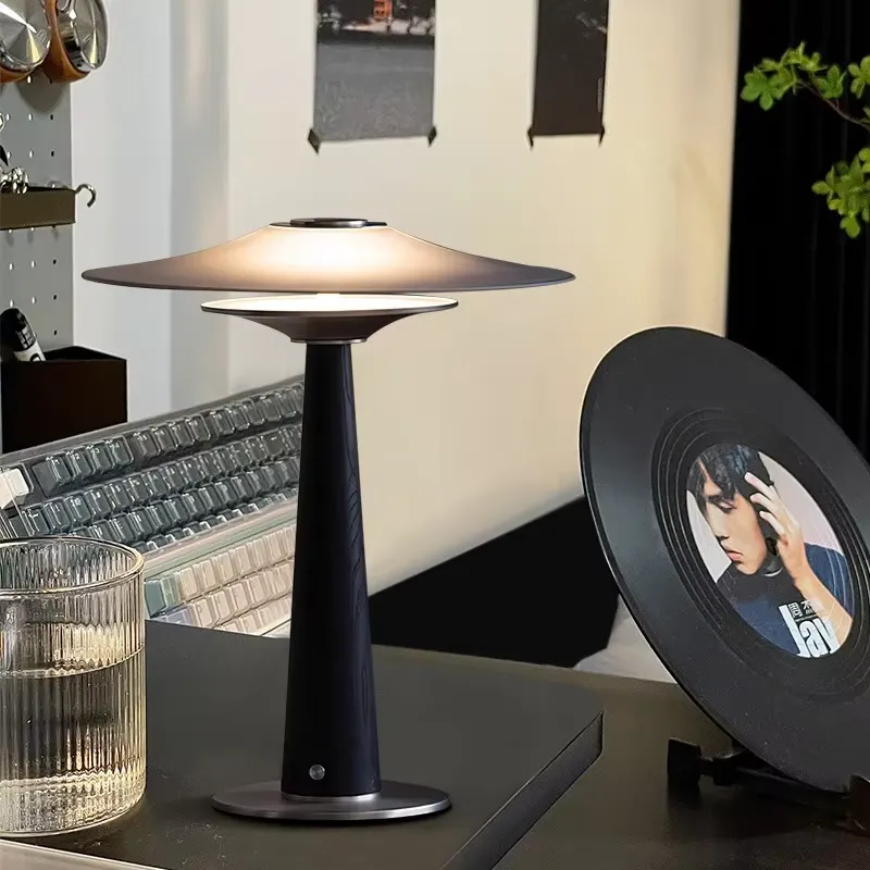 โคมไฟตั้งโต๊ะดีไซน์สแกนดิเนเวี - Solar Lamp บทวิจารณ์และราคา