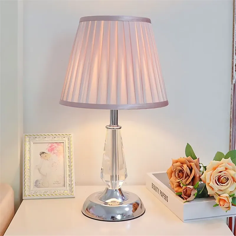 โคมไฟตั้งโต๊ะคริสตัลดีไซน์ฝรั่ - Solar Lamp บทวิจารณ์และราคา